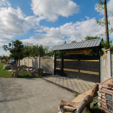 Rezo'S Ranch Appartement Samtredia Buitenkant foto