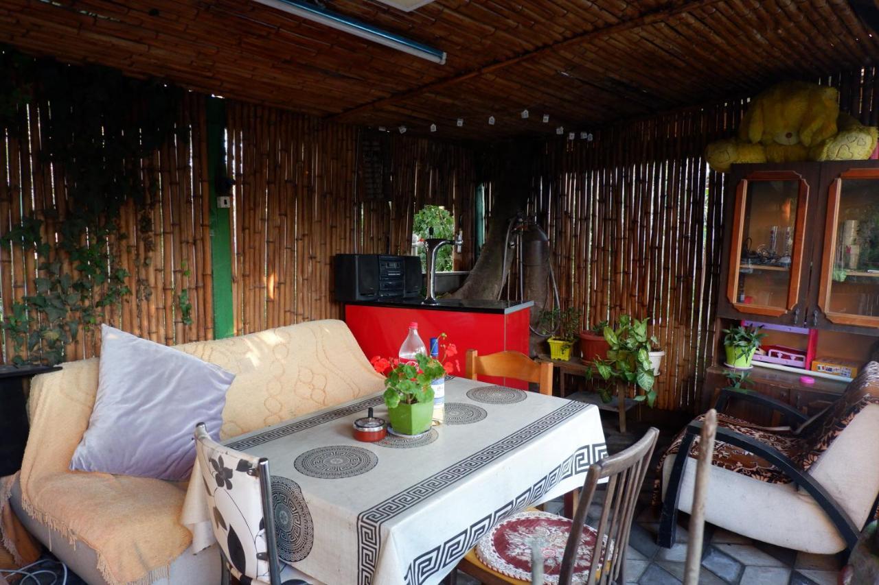 Rezo'S Ranch Appartement Samtredia Buitenkant foto