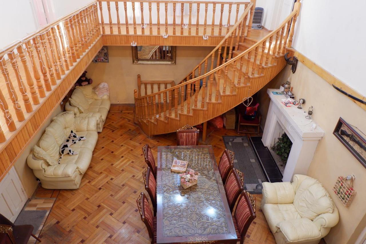 Rezo'S Ranch Appartement Samtredia Buitenkant foto