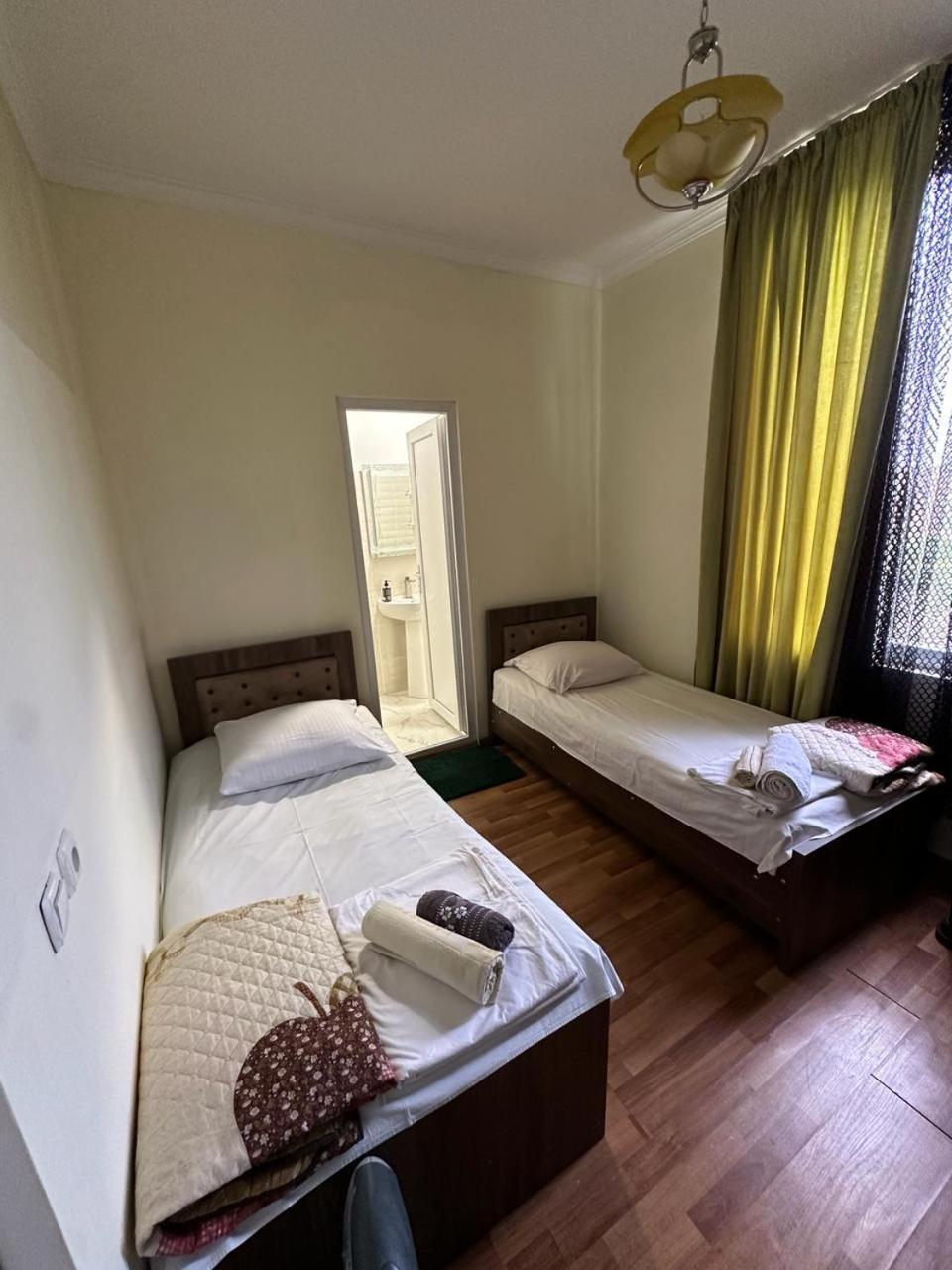 Rezo'S Ranch Appartement Samtredia Buitenkant foto
